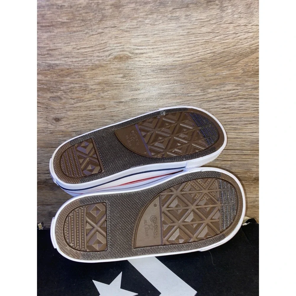Converse Unisex-Child Chuck Taylor All‎ Star Canvas High Top Sneaker